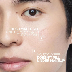 جل لاروش بوزيه المرطب للتحكم بالزيوت وتصحيح مظهر المسام للبشرة - 40 مل  La Roche-Posay Effaclar Mat Moisturizer 